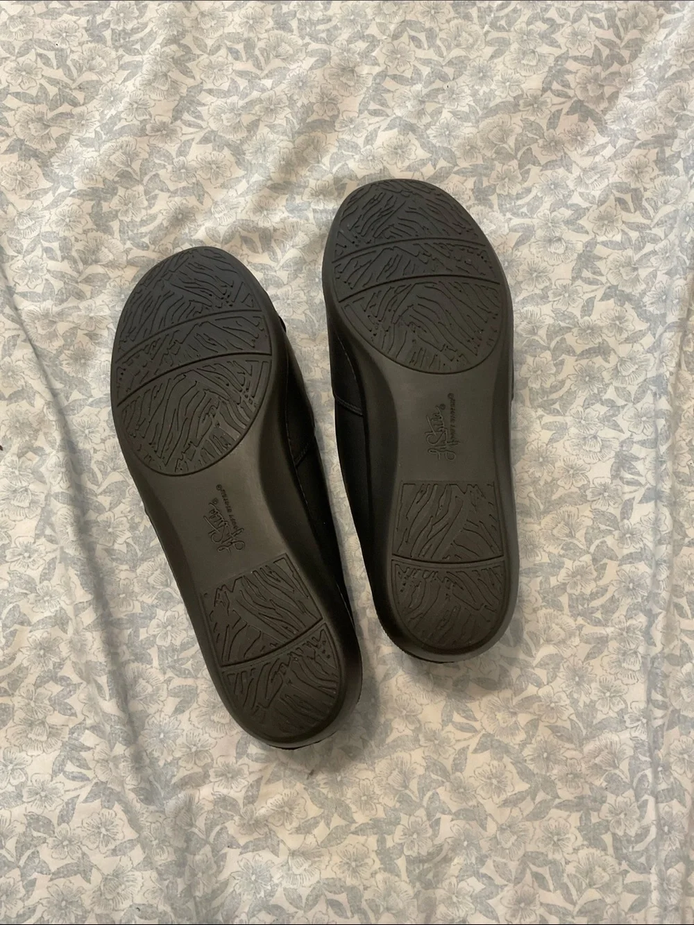 Life Stride Black Slip-On Active Arch Ballet Flats